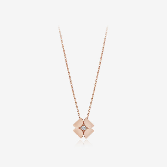 Miss. Doux D Clover Gold Necklace JDRNR3F80ZC